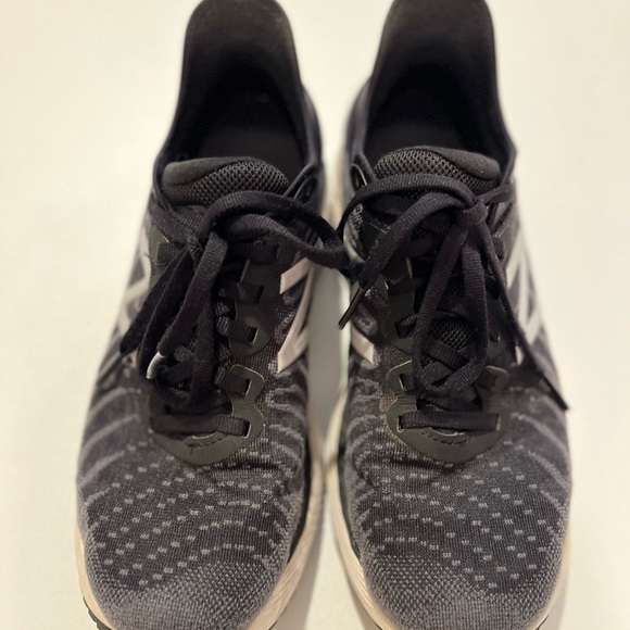 New Balance 860v11 Black Fresh Foam Womens Size 7 - Picture 4 of 7